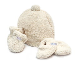Image of Hat, Mittens, & Booties Set