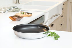 Image of Meyer Fry Pan Dynasty Non-Stick 20cm/8′