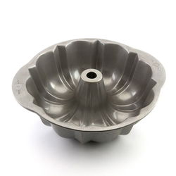 Image of USA Fluted Tube Cake Pan Bundt