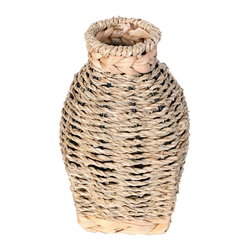 Image of Grass Woven vase 5’x8′ w/ Natural Rope Finish