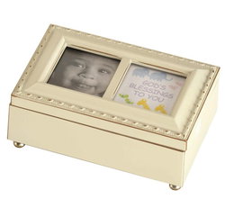 Image of Petite Music Box Noahs Ark Ivory 6X4