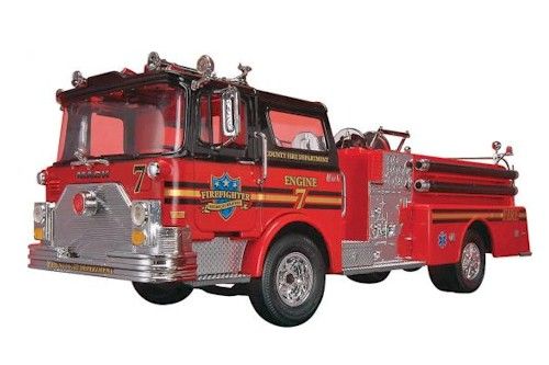 Image of Mack Fire Pumper – Revell Model