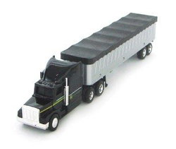 Image of 1:64 John Deere Semi With Grain Trailer