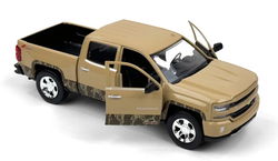 Image of 1:27 2017 Chevy Silverado (Mossy Oak)